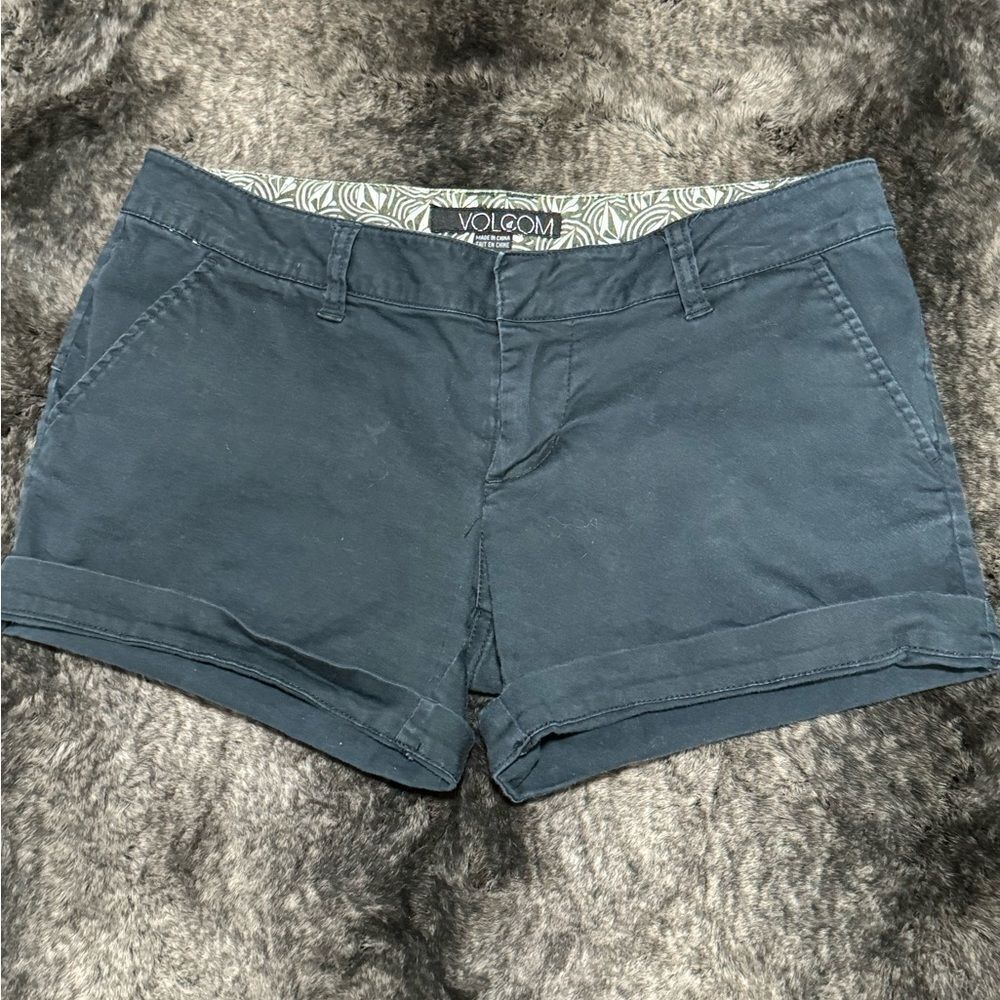 Volcom Women Junior Size 3 Black Stretch Cotton Blend Chino Shorts - Picture 14 of 15
